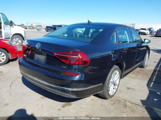 1VWLA7A35KC012879 Volkswagen Passat 2.0t Wolfsburg Edition