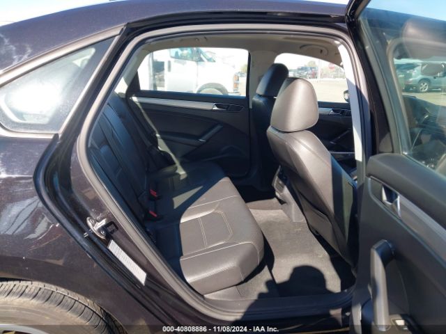 1VWLA7A35KC012879 Volkswagen Passat 2.0t Wolfsburg Edition