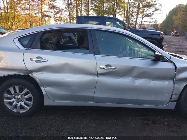 Nissan Altima 2.5 S 2015 1N4AL3AP2FC217460 Image 14