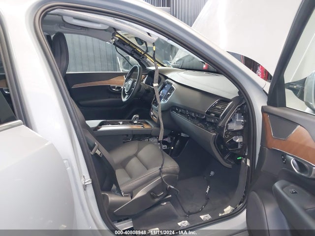 YV4062PE8R1223726 Volvo Xc90 B6 Plus Bright Theme 7-seater