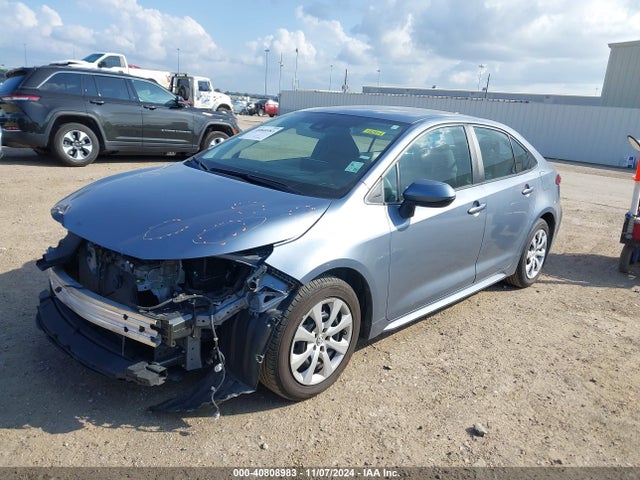 Toyota COROLLA LE 2022 5YFEPMAE5NP380890 Image 2