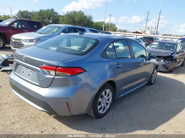 Toyota COROLLA LE 2022 5YFEPMAE5NP380890 Image 4
