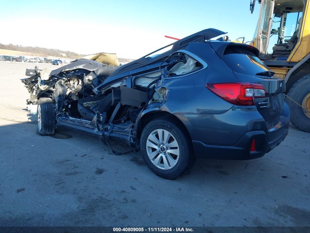 Продажа на аукционе авто 2018 Subaru Outback 2.5i Premium, vin: 4S4BSAFC6J3253491, номер лота: 40809005