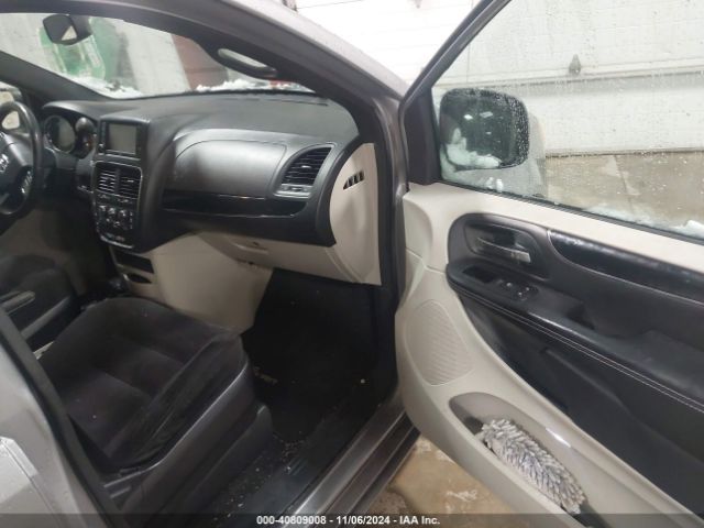2C4RDGBGXER226283 Dodge Grand Caravan Se 30th Anniversary