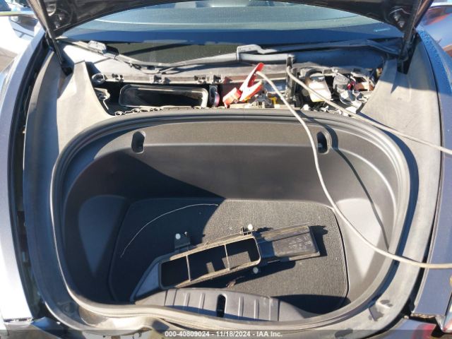 5YJ3E1EB1JF181367 Tesla Model 3 Long Range/performance