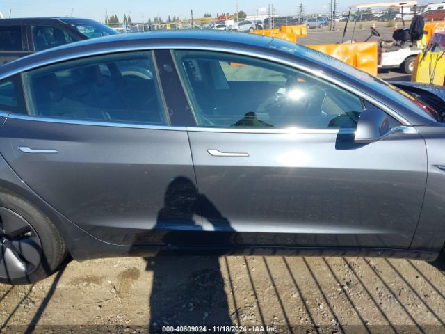 5YJ3E1EB1JF181367 Tesla Model 3 Long Range/performance
