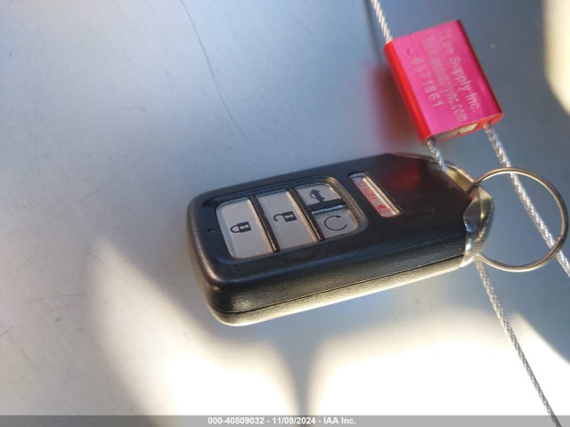 19XZE4F98KE005270 Honda Insight Touring