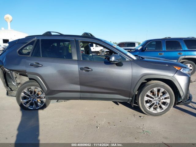 2T3C1RFV6MC167919 Toyota Rav4 Xle Premium