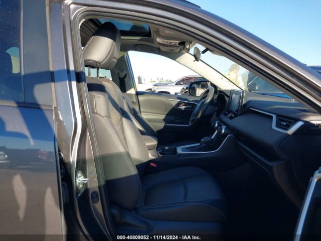 2T3C1RFV6MC167919 Toyota Rav4 Xle Premium