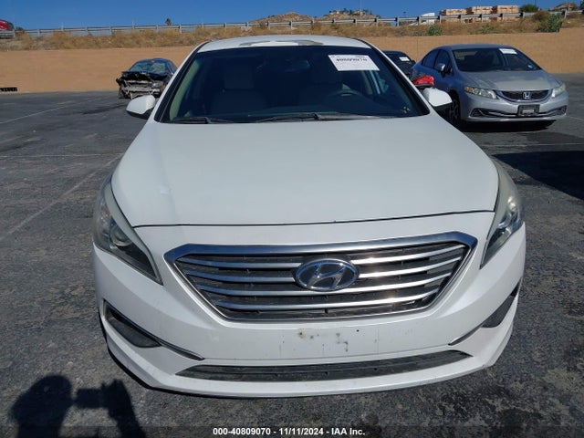 Hyundai SONATA SE 2016 5NPE24AF2GH269544 Image 12