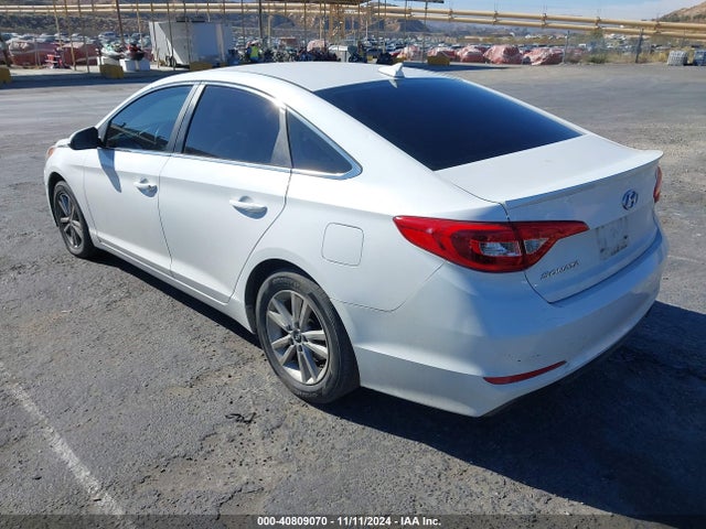 Hyundai SONATA SE 2016 5NPE24AF2GH269544 Image 3