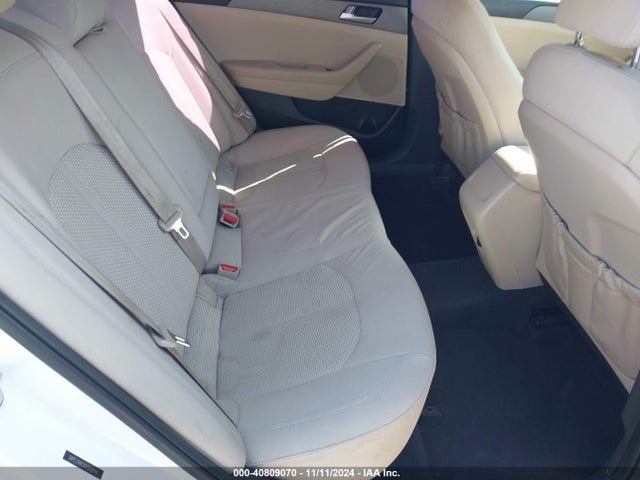 Hyundai SONATA SE 2016 5NPE24AF2GH269544 Image 8