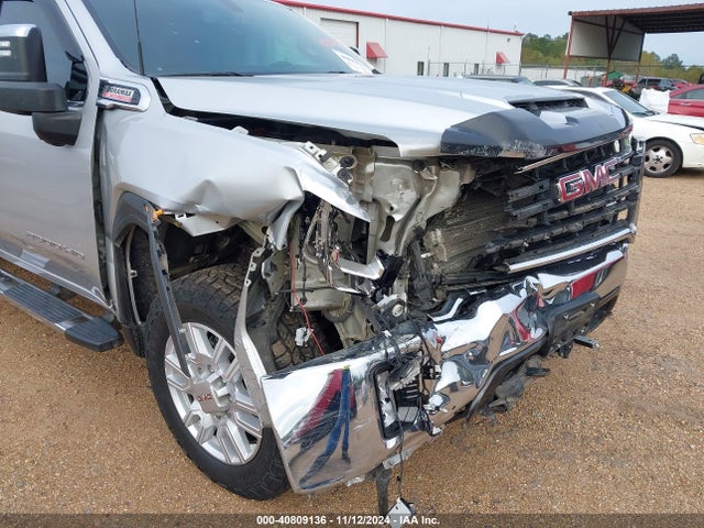 40809136 :رقم المزاد ، 1GT49NEY5MF284246 vin ، 2021 Gmc Sierra 2500hd 4wd  Standard Bed Slt مزاد بيع