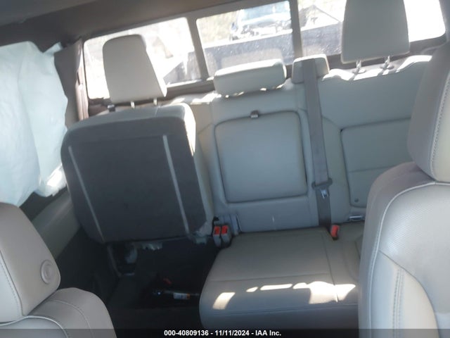 40809136 :رقم المزاد ، 1GT49NEY5MF284246 vin ، 2021 Gmc Sierra 2500hd 4wd  Standard Bed Slt مزاد بيع