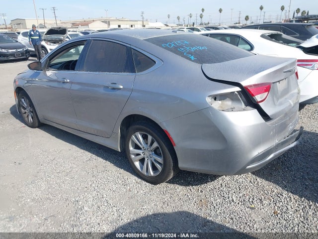 Chrysler 200 Limited 2015 1C3CCCAB5FN671332 Image 3