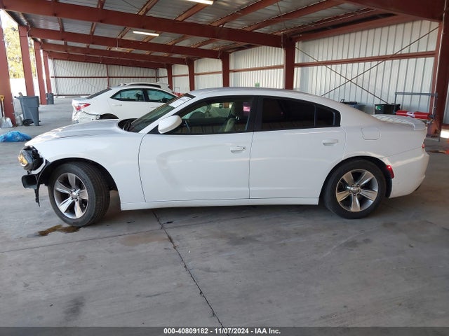 2C3CDXBG7GH104855 Dodge Charger Se