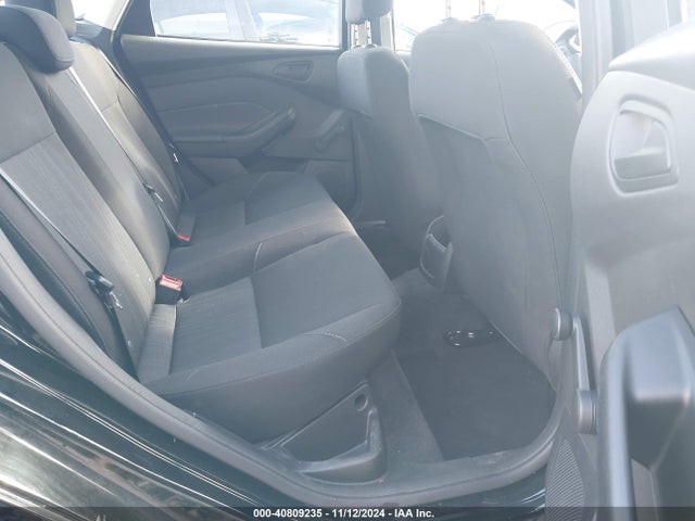 Ford FOCUS S 2018 1FADP3E21JL279280 Image 8