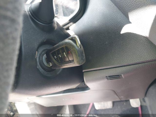 5YFEPRAE6LP104860 Toyota COROLLA LE