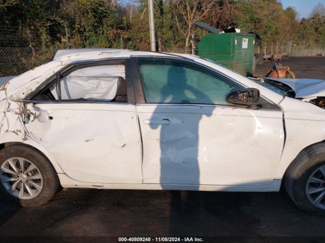 4T1BF1FK2FU087970 Toyota CAMRY LE