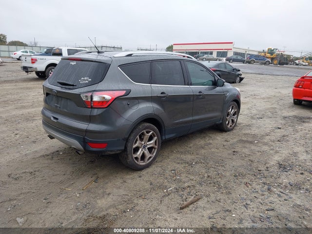 Ford Escape Titanium 2017 1FMCU0JD2HUA88066 Image 4