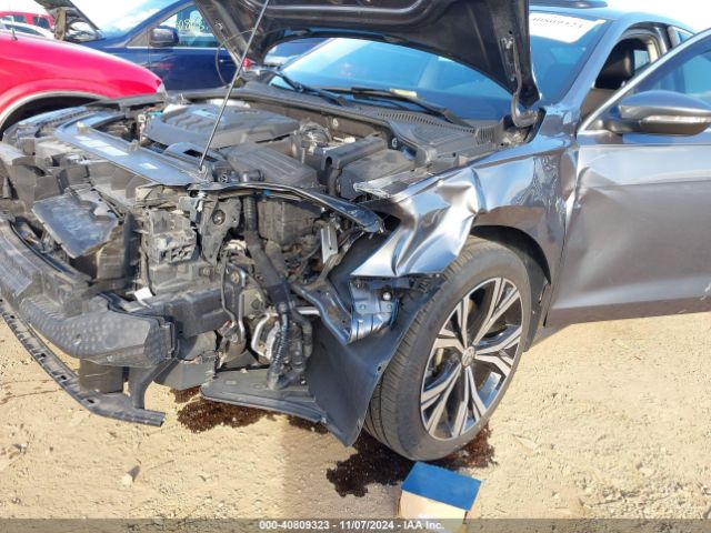 1VWSA7A30MC017776 Volkswagen Passat 2.0t Se