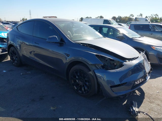 2023 TESLA MODEL Y 7SAYGDEE9PA055942 Photo 0