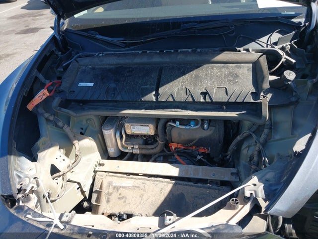 2023 TESLA MODEL Y 7SAYGDEE9PA055942 Photo 9