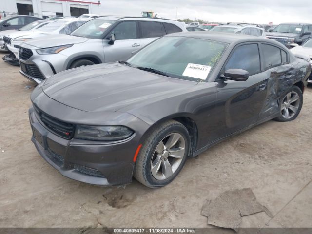 2C3CDXHG2FH725667 Dodge Charger Sxt