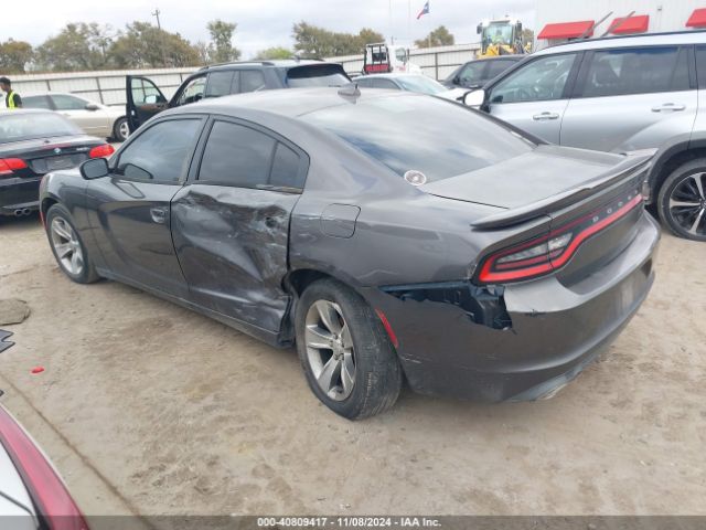 2C3CDXHG2FH725667 Dodge Charger Sxt