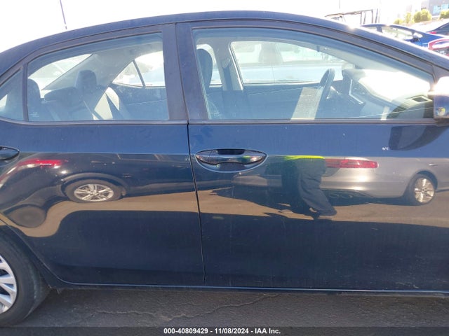 Toyota COROLLA LE 2019 5YFBURHE6KP895486 Image 13