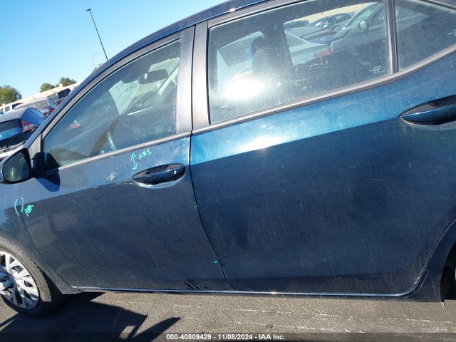 Toyota COROLLA LE 2019 5YFBURHE6KP895486 Image 14