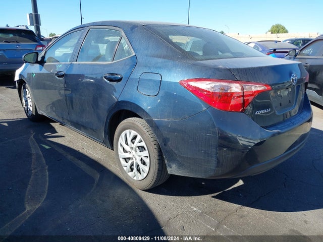Toyota COROLLA LE 2019 5YFBURHE6KP895486 Image 3