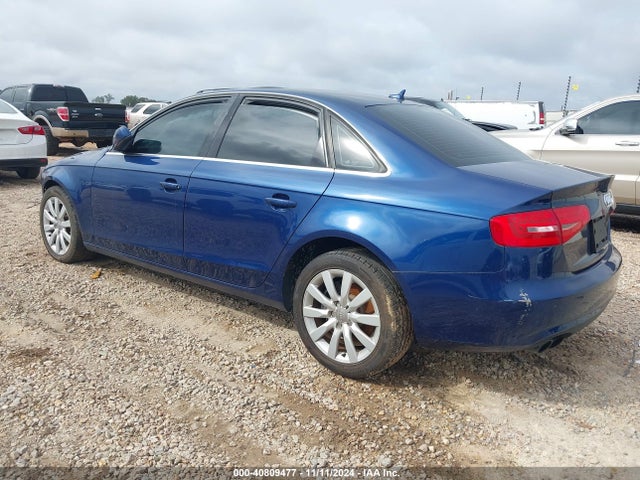2013 AUDI A4 WAUAFAFL5DA123641 Photo 2