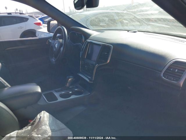 1C4RJEAG5JC142227 Jeep Grand Cherokee Altitude 4x2