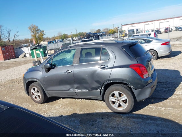 3GNCJPSB7GL265388 Chevrolet Trax Lt