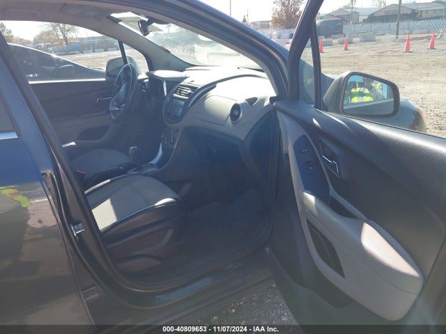 3GNCJPSB7GL265388 Chevrolet Trax Lt