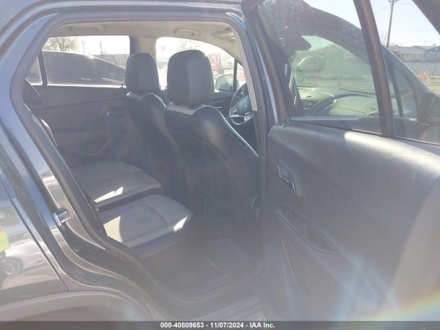 3GNCJPSB7GL265388 Chevrolet Trax Lt