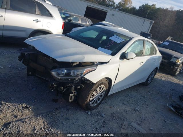 3KPF24AD3KE027071 KIA FORTE FE