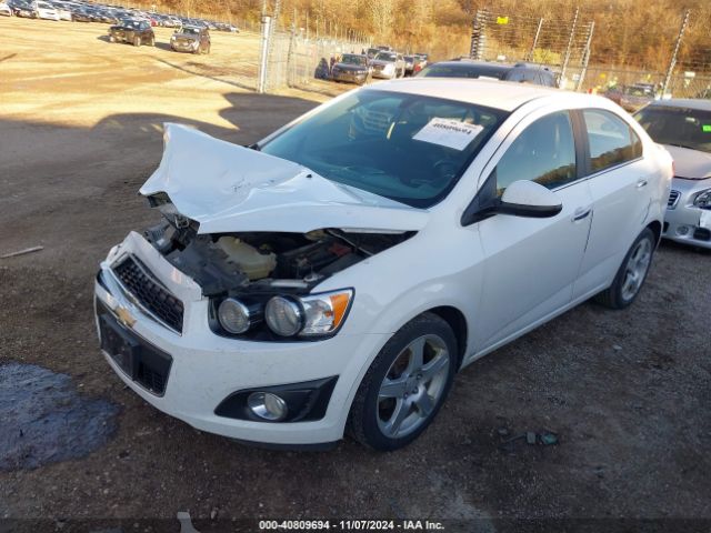 1G1JE5SB0F4185453 Chevrolet Sonic Ltz Auto