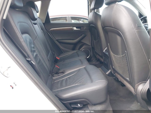 WA1LFAFP9EA105315 Audi Q5 2.0t Premium