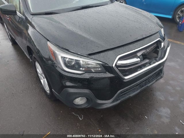 4S4BSAFC8K3388070 Subaru Outback 2.5i Premium