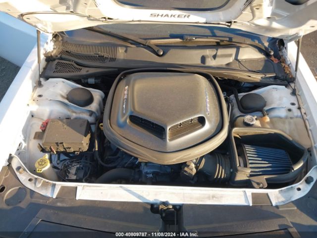 2C3CDZFJ1HH588802 Dodge Challenger 392 Hemi Scat Pack Shaker