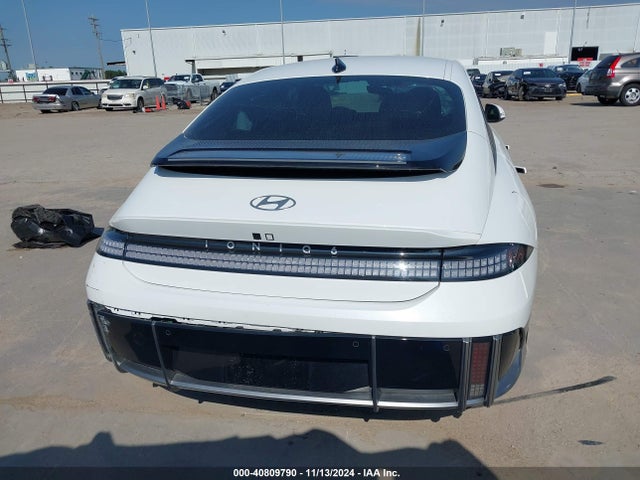 KMHM24AC2RA066998 Hyundai Ioniq 6 Se