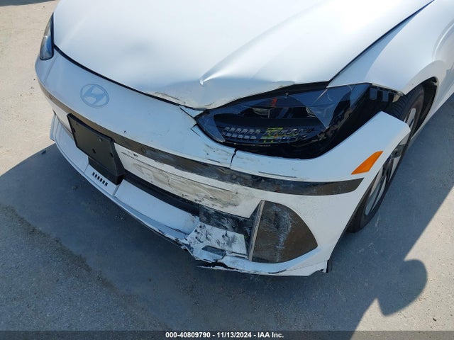 KMHM24AC2RA066998 Hyundai Ioniq 6 Se