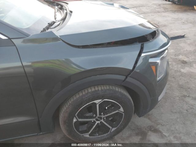 KNDCR3LE5P5103391 KIA NIRO EX