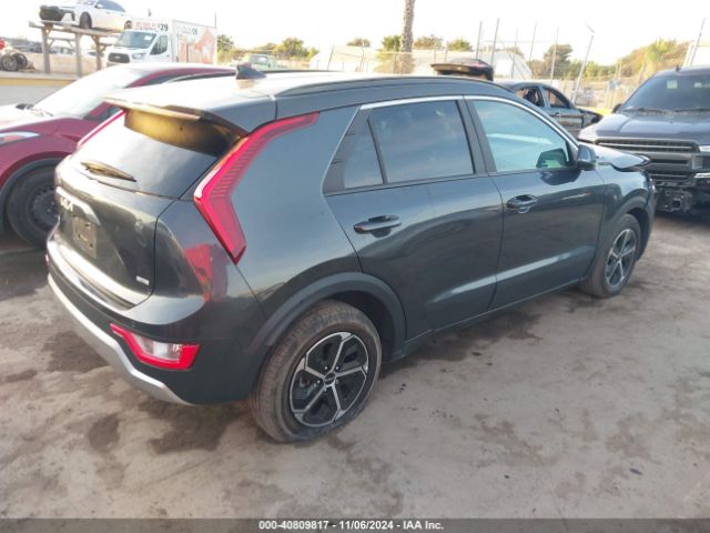 KNDCR3LE5P5103391 KIA NIRO EX