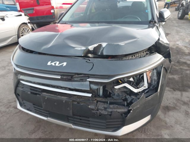 KNDCR3LE5P5103391 KIA NIRO EX