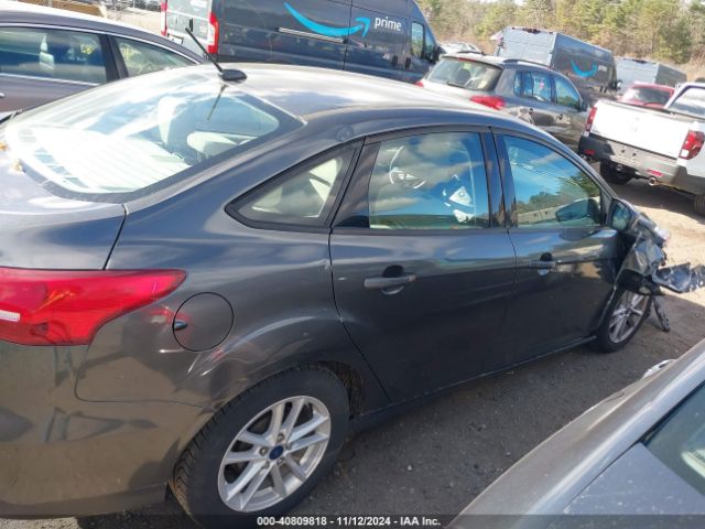 1FADP3F24JL272306 Ford FOCUS SE
