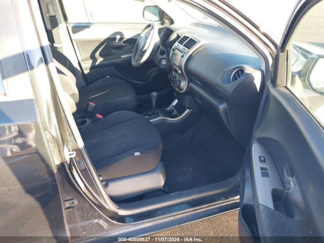 JTKKUPB40E1042359 Scion XD