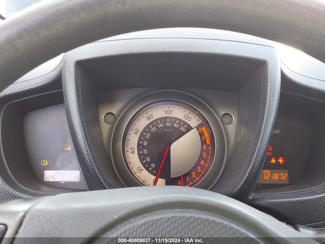 JTKKUPB40E1042359 Scion XD